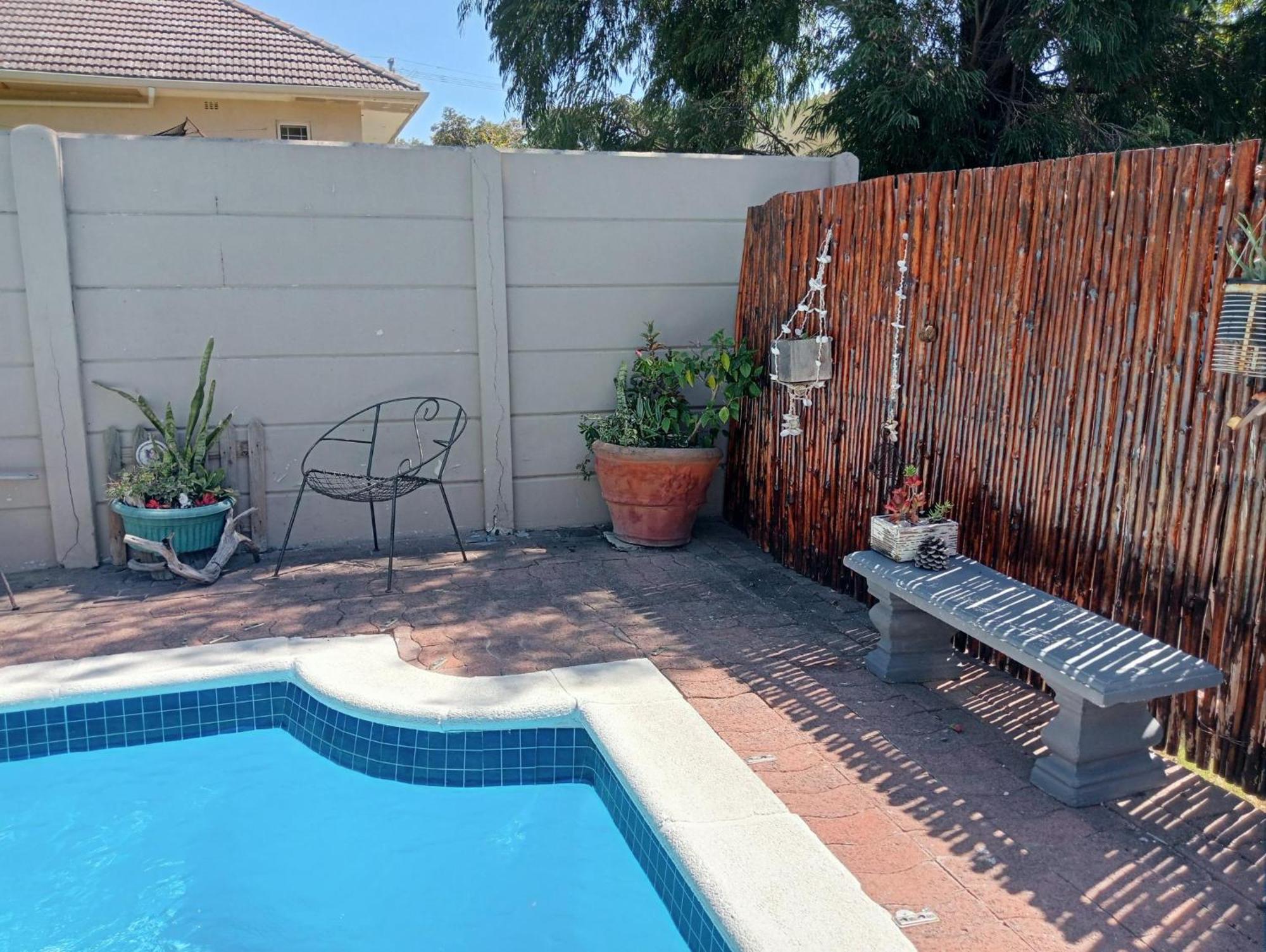Apartment The Pool *